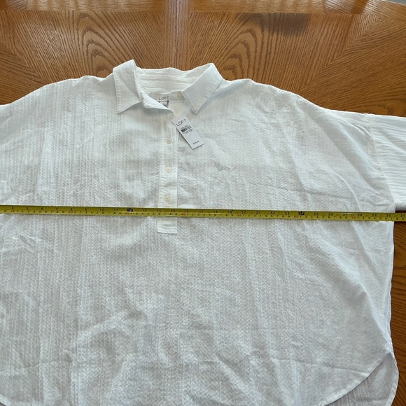NWT  Loft Crisp White Crinkle Dolman Henley Shirt Size Large - Picture 10 of 10